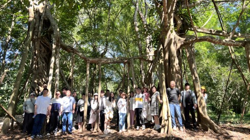 穿越秘境雨林，领略六国风情——瓦力游戏营销精英、中层治理团队西双版纳游