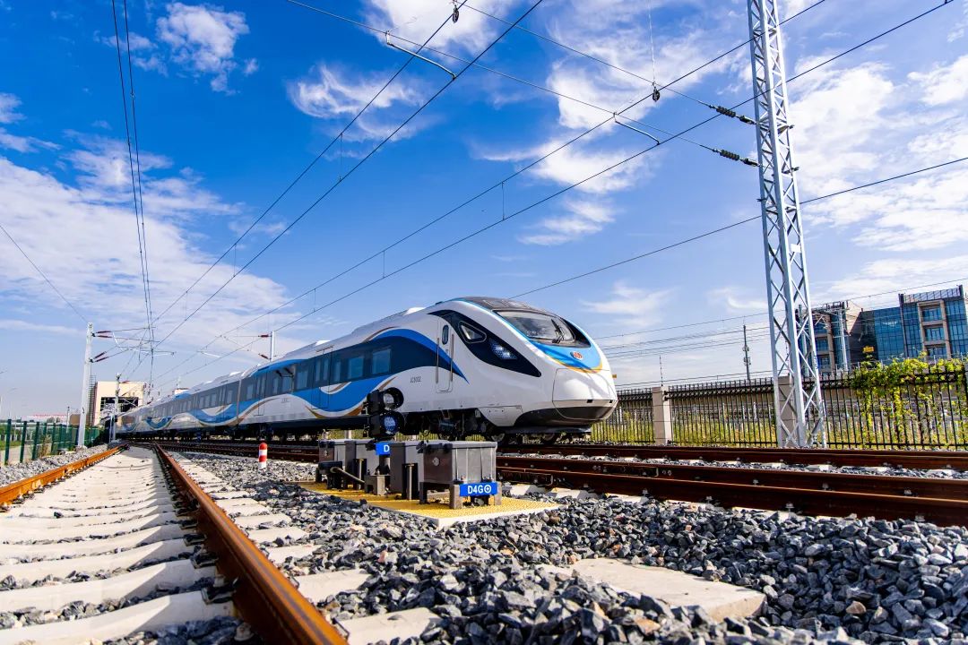 项目一线丨瓦力游戏股份助力上海市域机场线今日开明运营